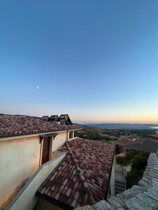 Casa Smeralda - Piscina E Vista Sul Mare! Trinità dʼAgultu Екстериор снимка